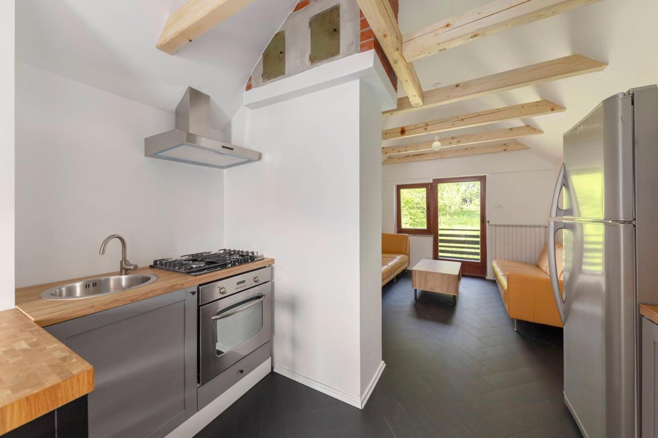 Appleby Apartments Kersnik ボーヒニ エクステリア 写真