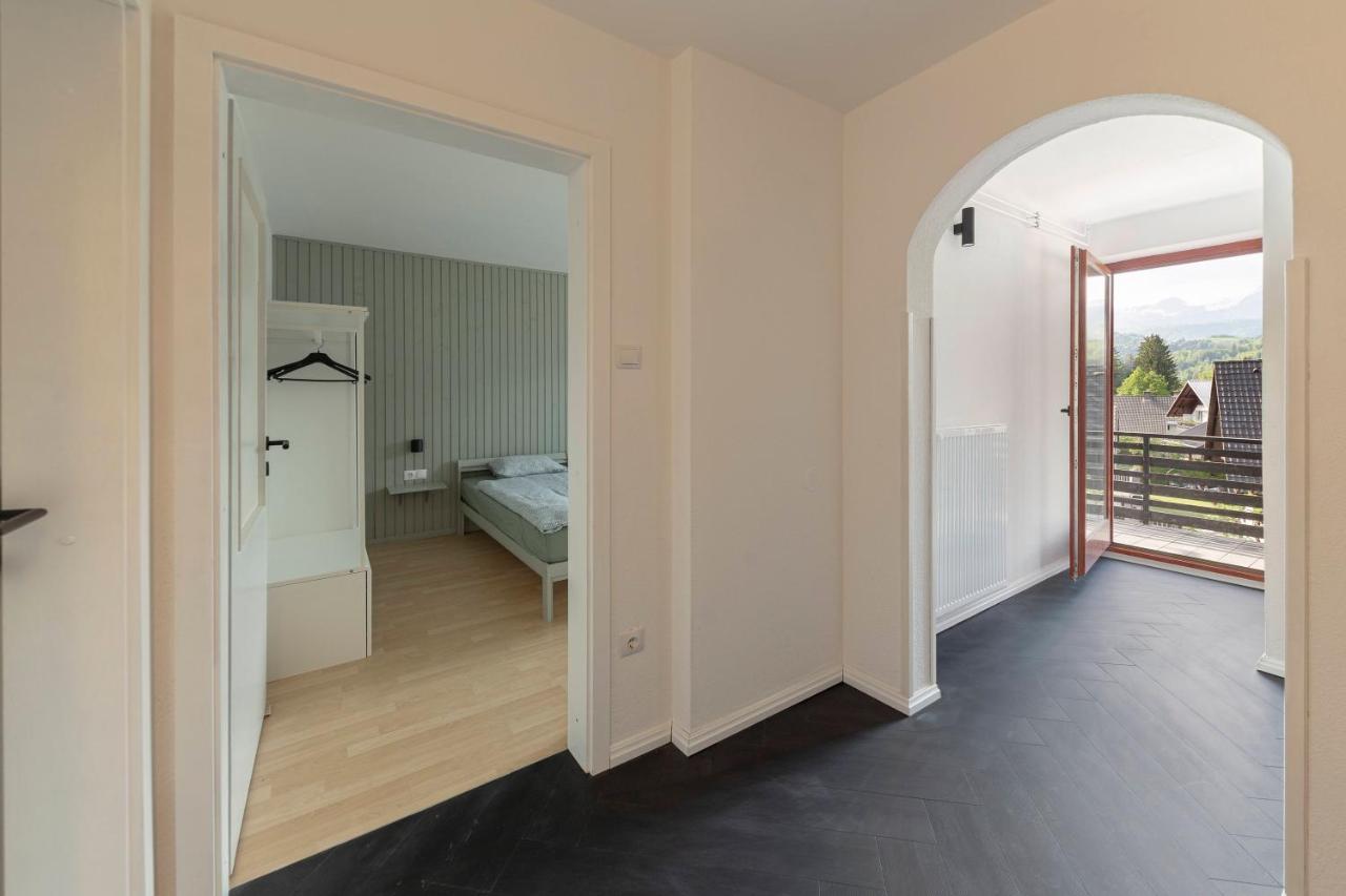 Appleby Apartments Kersnik ボーヒニ エクステリア 写真