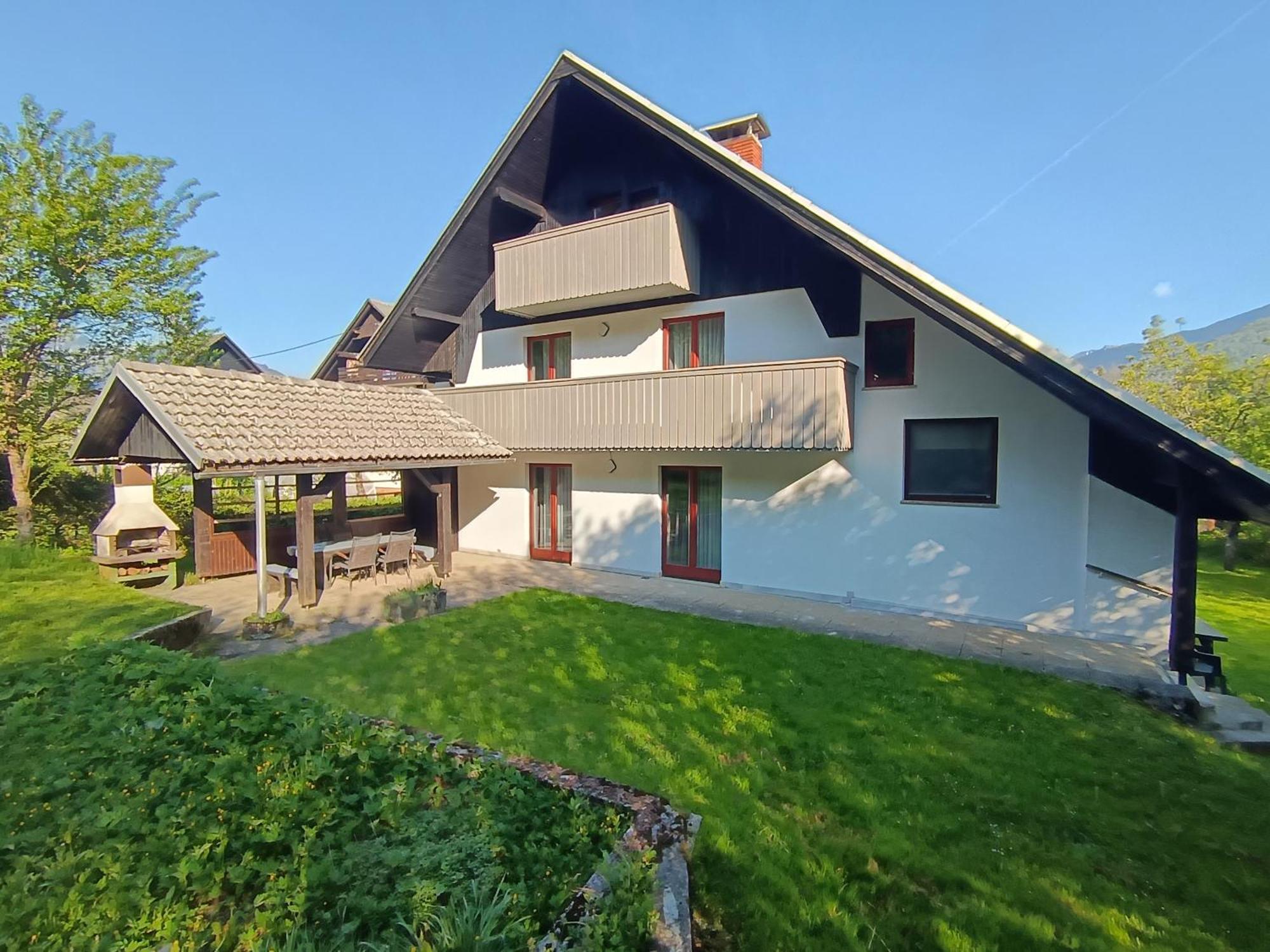 Appleby Apartments Kersnik ボーヒニ エクステリア 写真