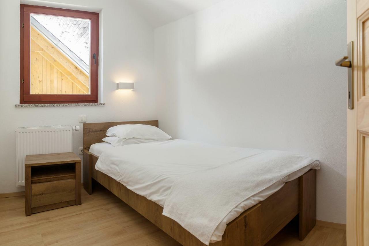 Appleby Apartments Kersnik ボーヒニ エクステリア 写真